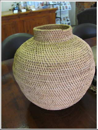 Hand Woven Bowl
H30cm
$145  SOLD